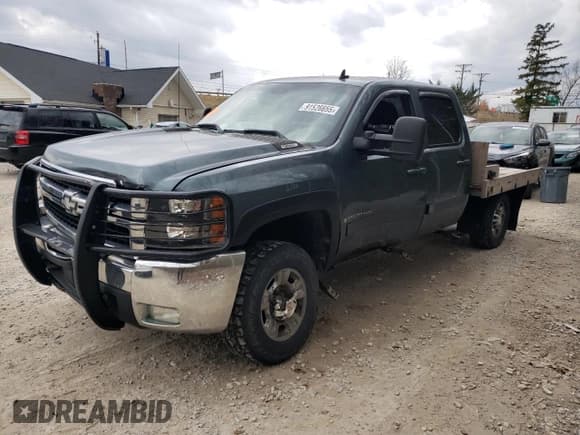 ✅ 2008 Chevrolet Silverado 2500HD LTZ • VIN: 1GCHK23K28F198899 • Лот: 91526655. Опубликован ранее на Copart с пробегом 146 564 миль. Бесплатный доступ к архиву аукционных продаж из США и подробный отчёт об истории автомобиля на DreamBid. Изображение 1.
