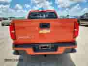 2020 Chevrolet Colorado 2WD Z71 z VIN 1GCGSDEN8L1243994, wystawiony jako Copart lot #61609345 z przebiegiem 123 428 mil mil oraz Szkoda całkowita • Salvage title. Historia ofert i sprzedaży dostępna na DreamBid. Obrazek 6.