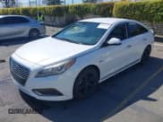 ✅ 2016 Hyundai Sonata • VIN: KMHE14L21GA026470 • Лот: 41699723. Опубликован ранее на IAAI с пробегом 129 241 миль. Бесплатный доступ к архиву аукционных продаж из США и подробный отчёт об истории автомобиля на DreamBid. Изображение 17.