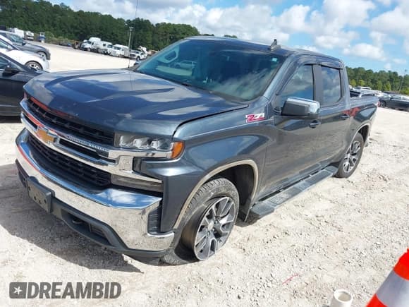 ✅ 2019 Chevrolet Silverado 1500 LT • VIN: 3GCUYDED5KG292241 • Lot: 43396399. Wystawiony na IAAI z przebiegiem 121 506 mil. Bezpłatny archiwum sprzedaży aukcyjnych z USA i szczegółowy raport historii pojazdu na DreamBid. Zdjęcie 2.