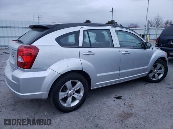 ✅ 2012 Dodge Caliber SXT • VIN: 1C3CDWDA1CD532317 • Лот: 82389814. Опубликован ранее на Copart с пробегом 100 122 миль. Бесплатный доступ к архиву аукционных продаж из США и подробный отчёт об истории автомобиля на DreamBid. Изображение 3.