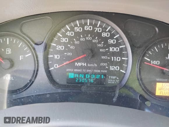 ✅ 2004 Chevrolet Impala • VIN: 2G1WF52EX49383822 • Lot: 43647342. Listed on IAAI with 230,576 mi. Free auction sales archive from the USA and detailed vehicle history report at DreamBid. Image 7.