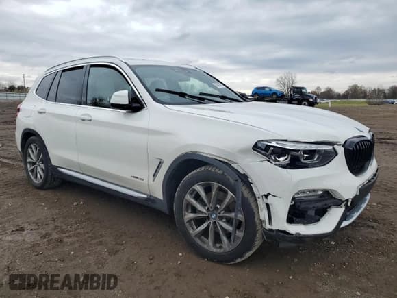 ✅ 2018 BMW X3 xDrive30i • VIN: 5UXTR9C54JLC72678 • Лот: 92483405. Опубликован ранее на Copart с пробегом 72 321 миль. Бесплатный доступ к архиву аукционных продаж из США и подробный отчёт об истории автомобиля на DreamBid. Изображение 4.
