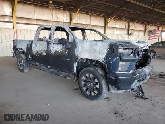 ✅ 2021 Chevrolet Silverado 2500HD Custom • VIN: 1GC4YME79MF261542 • Лот: 89683555. Опубликован ранее на Copart с пробегом Не указан. Бесплатный доступ к архиву аукционных продаж из США и подробный отчёт об истории автомобиля на DreamBid. Изображение 4.