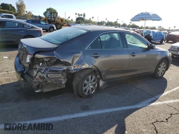 ✅ 2007 Toyota Camry • VIN: JTNBB46K473018573 • Lot: 82375925. Wystawiony na Copart z przebiegiem 183 363 mil. Bezpłatny archiwum sprzedaży aukcyjnych z USA i szczegółowy raport historii pojazdu na DreamBid. Zdjęcie 3.