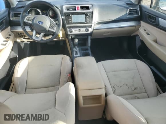 ✅ 2015 Subaru Legacy 2.5i • VIN: 4S3BNAA63F3030085 • Lot: 86810285. Wystawiony na Copart z przebiegiem 142 968 mil. Bezpłatny archiwum sprzedaży aukcyjnych z USA i szczegółowy raport historii pojazdu na DreamBid. Zdjęcie 8.