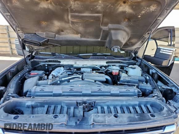 2020 Chevrolet Silverado 3500HD High Country z VIN 1GC4YVEYXLF105443, wystawiony jako Copart lot #91819785 z przebiegiem 76 561 mil mil oraz Szkoda całkowita • Salvage title. Historia ofert i sprzedaży dostępna na DreamBid. Obrazek 11.