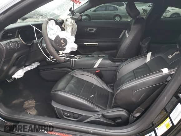 2020 Ford Mustang Shelby GT500 with VIN 1FA6P8SJ9L5505512, listed as a Copart auction lot 83252424 with 27,692 mi miles and Clean title. Bid and sale history available at DreamBid. Image 7.