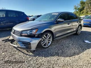 ✅ 2017 Volkswagen Passat R-Line • VIN: 1VWDT7A33HC054653 • Lot: 82612705. Listed on Copart with 94,331 mi. Free auction sales archive from the USA and detailed vehicle history report at DreamBid. Image 1.