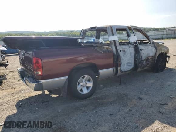 2003 Dodge 1500 ST z VIN 1D7HA18N93J667434, wystawiony jako Copart lot #68292314 z przebiegiem Nie podano mil oraz Nie do naprawy • Non repairable. Historia ofert i sprzedaży dostępna na DreamBid. Obrazek 3.