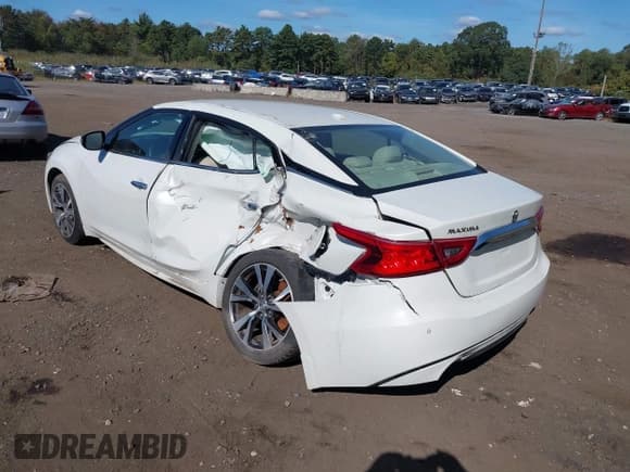 ✅ 2016 Nissan Maxima SL • VIN: 1N4AA6AP7GC439002 • Lot: 40511967. Wystawiony na IAAI z przebiegiem 87 038 mil. Bezpłatny archiwum sprzedaży aukcyjnych z USA i szczegółowy raport historii pojazdu na DreamBid. Zdjęcie 3.