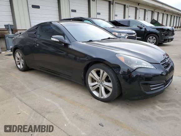2010 Hyundai Genesis Coupe с VIN KMHHU6KH6AU007652, выставлен на аукционе Copart как лот 82744434 с пробегом 157 389 миль миль и Списание • Salvage title. История ставок и продаж доступна на DreamBid. Изображение 4.