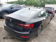 ✅ 2020 Volkswagen Jetta SEL • VIN: 3VWE57BU8LM085328 • Лот: 42457770. Опубликован ранее на IAAI с пробегом 80 200 миль. Бесплатный доступ к архиву аукционных продаж из США и подробный отчёт об истории автомобиля на DreamBid. Изображение 4.