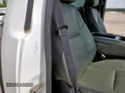 ✅ 2013 Chevrolet Silverado 2500HD Work Truck • VIN: 1GC0CVCG7DF167021 • Лот: 64770365. Опубликован ранее на Copart с пробегом 176 602 миль. Бесплатный доступ к архиву аукционных продаж из США и подробный отчёт об истории автомобиля на DreamBid. Изображение 10.