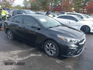 ✅ 2019 Kia Forte LXS • VIN: 3KPF24ADXKE022045 • Лот: 43617718. Опубликован ранее на IAAI с пробегом 93 282 миль. Бесплатный доступ к архиву аукционных продаж из США и подробный отчёт об истории автомобиля на DreamBid. Изображение 1.