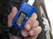 ✅ 2013 Chevrolet Silverado 2500HD • VIN: 1GC2KVCB0DZ305870 • Lot: 43870601. Wystawiony na IAAI z przebiegiem 159 958 mil. Bezpłatny archiwum sprzedaży aukcyjnych z USA i szczegółowy raport historii pojazdu na DreamBid. Zdjęcie 30.