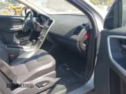 ✅ 2012 Volvo XC60 3.0L • VIN: YV4902DZ6C2253793 • Lot: 43045764. Wystawiony na IAAI z przebiegiem 153 530 mil. Bezpłatny archiwum sprzedaży aukcyjnych z USA i szczegółowy raport historii pojazdu na DreamBid. Zdjęcie 5.