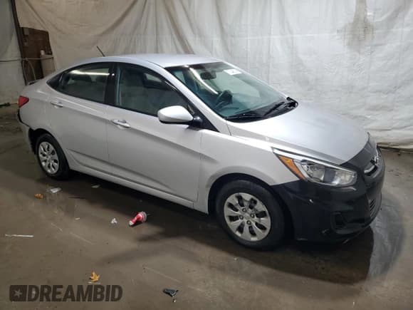 ✅ 2017 Hyundai Accent SE • VIN: KMHCT4AE4HU306091 • Лот: 77344614. Опубликован ранее на Copart с пробегом 72 569 миль. Бесплатный доступ к архиву аукционных продаж из США и подробный отчёт об истории автомобиля на DreamBid. Изображение 4.