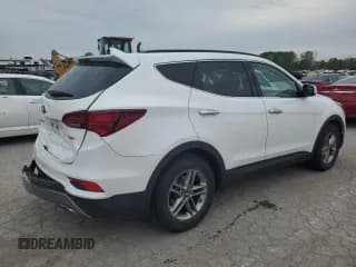 ✅ 2018 Hyundai Santa Fe 2.4L • VIN: 5NMZU3LB7JH056089 • Лот: 53609934. Опубликован ранее на Copart с пробегом 104 843 миль. Бесплатный доступ к архиву аукционных продаж из США и подробный отчёт об истории автомобиля на DreamBid. Изображение 3.