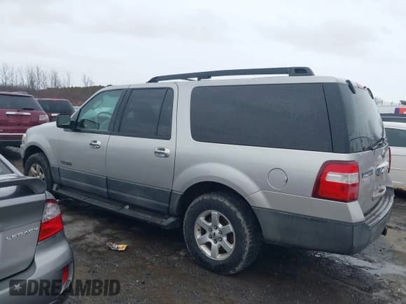 ✅ 2007 Ford Expedition Max XLT • VIN: 1FMFK16537LA27033 • Лот: 41695330. Опубликован ранее на IAAI с пробегом 247 210 миль. Бесплатный доступ к архиву аукционных продаж из США и подробный отчёт об истории автомобиля на DreamBid. Изображение 15.