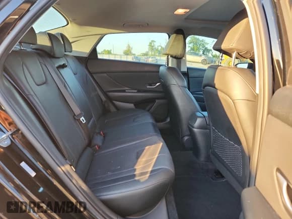 ✅ 2023 Hyundai Elantra Limited • VIN: KMHLP4AG3PU534863 • Lot: 90742625. Listed on Copart with 22,620 mi. Free auction sales archive from the USA and detailed vehicle history report at DreamBid. Image 10.