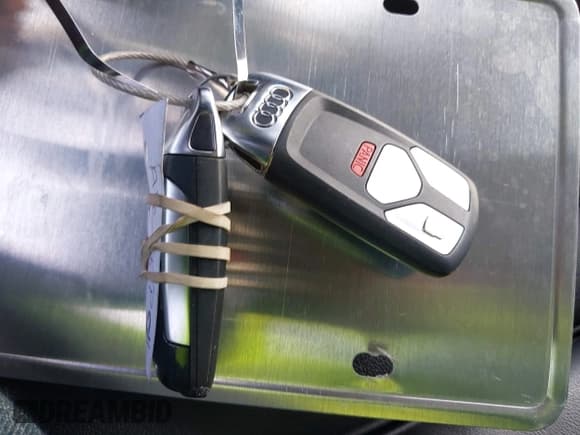 ✅ 2024 Audi Q5 S line Premium Plus • VIN: WA1EAAFY1R2083701 • Лот: 42736603. Опубликован ранее на IAAI с пробегом 35 728 миль. Бесплатный доступ к архиву аукционных продаж из США и подробный отчёт об истории автомобиля на DreamBid. Изображение 11.