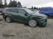 ✅ 2025 Toyota Highlander Hybrid Platinum • VIN: 5TDEBRCHXSS669947 • Lot: 82393135. Wystawiony na Copart z przebiegiem 6 995 mil. Bezpłatny archiwum sprzedaży aukcyjnych z USA i szczegółowy raport historii pojazdu na DreamBid. Zdjęcie 4.