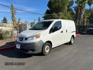 ✅ 2014 Nissan NV200 SV • VIN: 3N6CM0KN6EK691834 • Lot: 92958095. Wystawiony na Copart z przebiegiem 239 925 mil. Bezpłatny archiwum sprzedaży aukcyjnych z USA i szczegółowy raport historii pojazdu na DreamBid. Zdjęcie 2.