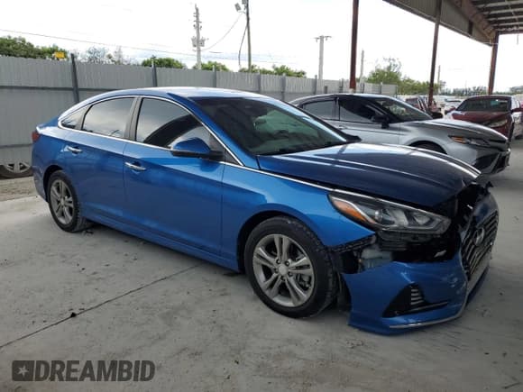 ✅ 2018 Hyundai Sonata SEL • VIN: 5NPE34AF2JH613197 • Лот: 69194275. Опубликован ранее на Copart с пробегом 117 649 миль. Бесплатный доступ к архиву аукционных продаж из США и подробный отчёт об истории автомобиля на DreamBid. Изображение 4.