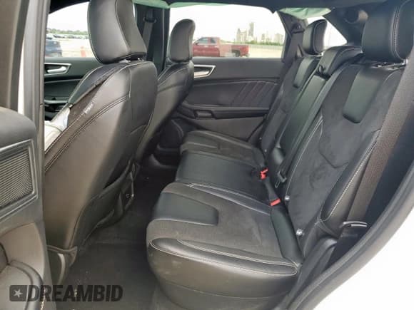 ✅ 2022 Ford Edge ST • VIN: 2FMPK4AP6NBA18676 • Lot: 58376865. Wystawiony na Copart z przebiegiem 58 636 mil. Bezpłatny archiwum sprzedaży aukcyjnych z USA i szczegółowy raport historii pojazdu na DreamBid. Zdjęcie 11.