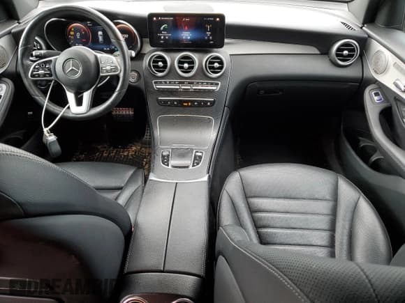 ✅ 2021 Mercedes-Benz GLC 300 • VIN: W1N0J8EB4MF914771 • Лот: 82416635. Опубликован ранее на Copart с пробегом 86 233 миль. Бесплатный доступ к архиву аукционных продаж из США и подробный отчёт об истории автомобиля на DreamBid. Изображение 8.