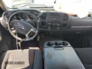 ✅ 2007 Chevrolet Silverado 2500HD 1LT • VIN: 1GCHC23697F559382 • Лот: 69272865. Опубликован ранее на Copart с пробегом 325 683 миль. Бесплатный доступ к архиву аукционных продаж из США и подробный отчёт об истории автомобиля на DreamBid. Изображение 8.