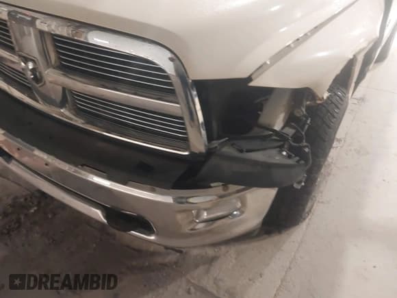 ✅ 2010 Dodge 1500 TRX • VIN: 1D7RV1GT8AS226944 • Lot: 42292091. Wystawiony na IAAI z przebiegiem 179 225 mil. Bezpłatny archiwum sprzedaży aukcyjnych z USA i szczegółowy raport historii pojazdu na DreamBid. Zdjęcie 12.