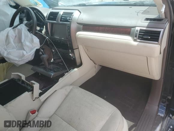 ✅ 2016 Lexus GX 460 Luxury • VIN: JTJJM7FX6G5138965 • Lot: 58907575. Wystawiony na Copart z przebiegiem 109 775 mil. Bezpłatny archiwum sprzedaży aukcyjnych z USA i szczegółowy raport historii pojazdu na DreamBid. Zdjęcie 8.