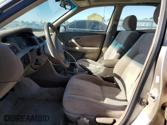 ✅ 1997 Toyota Camry LE • VIN: JT2BG22K8V0075169 • Lot: 85424315. Wystawiony na Copart z przebiegiem 200 056 mil. Bezpłatny archiwum sprzedaży aukcyjnych z USA i szczegółowy raport historii pojazdu na DreamBid. Zdjęcie 7.