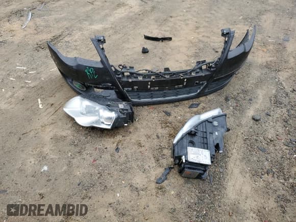 ✅ 2006 Volkswagen Passat 3.6L V6 • VIN: WVWCU73C66P091114 • Lot: 44219445. Listed on Copart with 113,503 mi. Free auction sales archive from the USA and detailed vehicle history report at DreamBid. Image 12.