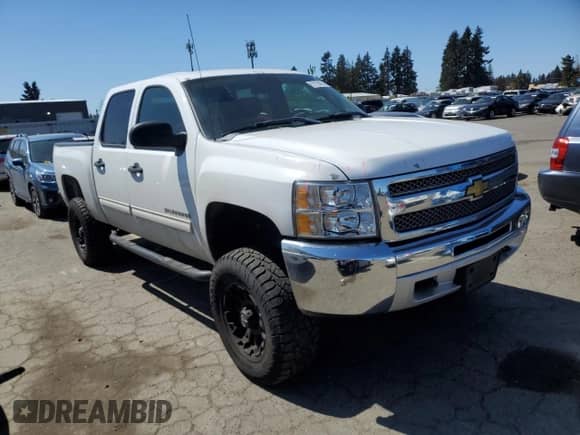 2012 Chevrolet Silverado 1500 LT z VIN 3GCPKSEA2CG198277, wystawiony jako Copart lot #51154914 z przebiegiem 130 828 mil mil oraz Szkoda całkowita • Salvage title. Historia ofert i sprzedaży dostępna na DreamBid. Obrazek 4.