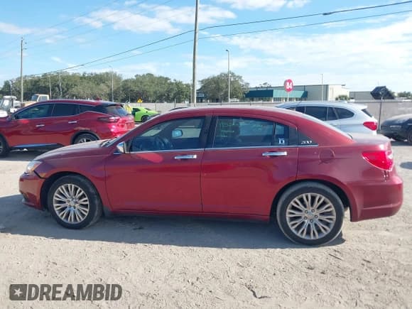 ✅ 2012 Chrysler 200 Limited • VIN: 1C3CCBCB4CN108839 • Lot: 43614132. Listed on IAAI with 169,585 mi. Free auction sales archive from the USA and detailed vehicle history report at DreamBid. Image 15.