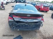 ✅ 2021 Hyundai Elantra SEL • VIN: 5NPLM4AG1MH009934 • Lot: 42912360. Listed on IAAI with Not provided. Free auction sales archive from the USA and detailed vehicle history report at DreamBid. Image 17.