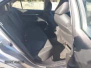 ✅ 2024 Toyota Camry SE • VIN: 4T1G11AK1RU915796 • Lot: 43427834. Wystawiony na IAAI z przebiegiem 10 494 mil. Bezpłatny archiwum sprzedaży aukcyjnych z USA i szczegółowy raport historii pojazdu na DreamBid. Zdjęcie 8.