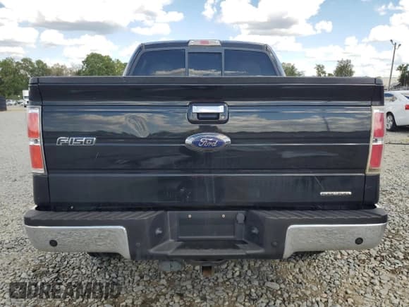 ✅ 2014 Ford F-150 XLT • VIN: 1FTFW1EF6EFB55880 • Lot: 82160235. Listed on Copart with 165,733 mi. Free auction sales archive from the USA and detailed vehicle history report at DreamBid. Image 6.