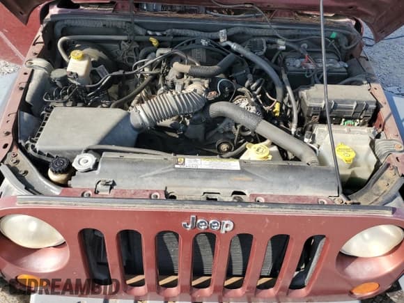 ✅ 2008 Jeep Wrangler X • VIN: 1J4FZ24128L526519 • Лот: 62807345. Опубликован ранее на Copart с пробегом 226 657 миль. Бесплатный доступ к архиву аукционных продаж из США и подробный отчёт об истории автомобиля на DreamBid. Изображение 11.