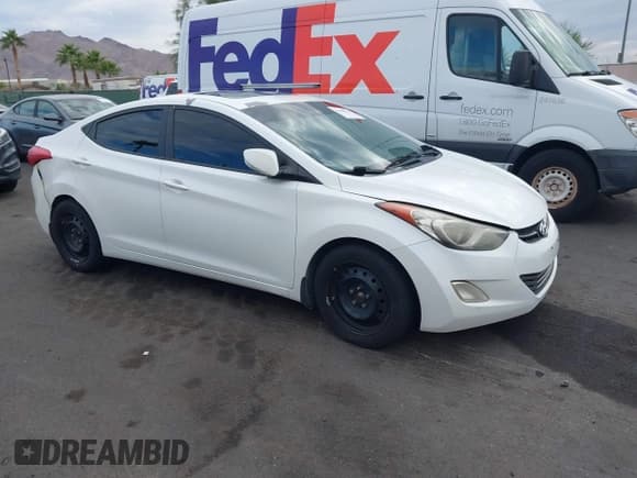 ✅ 2012 Hyundai Elantra GLS • VIN: 5NPDH4AEXCH107253 • Лот: 43389151. Опубликован ранее на IAAI с пробегом 196 267 миль. Бесплатный доступ к архиву аукционных продаж из США и подробный отчёт об истории автомобиля на DreamBid. Изображение 1.