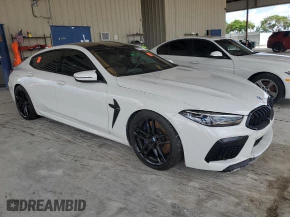 ✅ 2020 BMW M8 Competition • VIN: WBSGV0C02LCE55541 • Лот: 59789464. Опубликован ранее на Copart с пробегом 29 451 миль. Бесплатный доступ к архиву аукционных продаж из США и подробный отчёт об истории автомобиля на DreamBid. Изображение 4.