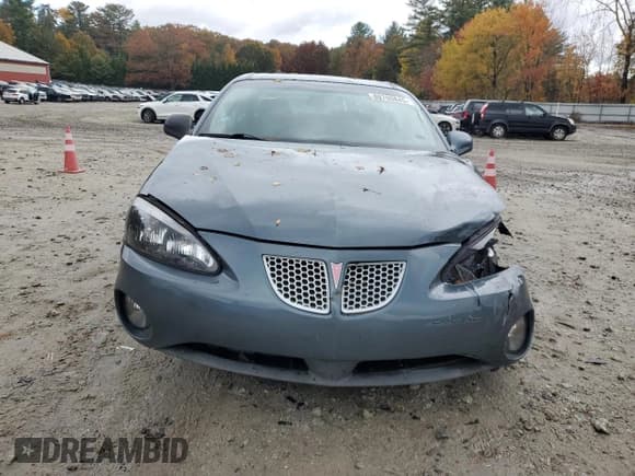 ✅ 2006 Pontiac Grand Prix • VIN: 2G2WP552861179144 • Lot: 89700845. Wystawiony na Copart z przebiegiem 45 902 mil. Bezpłatny archiwum sprzedaży aukcyjnych z USA i szczegółowy raport historii pojazdu na DreamBid. Zdjęcie 5.