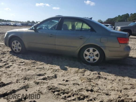 ✅ 2010 Hyundai Sonata GLS • VIN: 5NPET4AC9AH608133 • Лот: 73961764. Опубликован ранее на Copart с пробегом 104 979 миль. Бесплатный доступ к архиву аукционных продаж из США и подробный отчёт об истории автомобиля на DreamBid. Изображение 2.