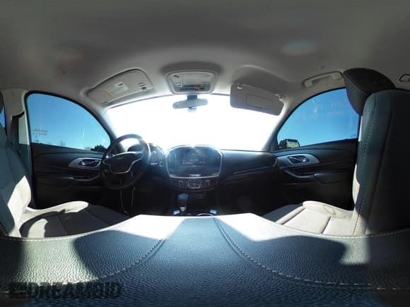 ✅ 2021 Chevrolet Traverse LT Cloth • VIN: 1GNERGKW8MJ246758 • Lot: 42008379. Listed on IAAI with 86,601 mi. Free auction sales archive from the USA and detailed vehicle history report at DreamBid. Image 23.