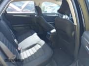 ✅ 2016 Ford Fusion SE • VIN: 3FA6P0H71GR388105 • Lot: 42159443. Wystawiony na IAAI z przebiegiem 235 599 mil. Bezpłatny archiwum sprzedaży aukcyjnych z USA i szczegółowy raport historii pojazdu na DreamBid. Zdjęcie 8.