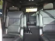 ✅ 2023 Chevrolet Suburban LT • VIN: 1GNSCCKD1PR128116 • Лот: 91176995. Опубликован ранее на Copart с пробегом 124 423 миль. Бесплатный доступ к архиву аукционных продаж из США и подробный отчёт об истории автомобиля на DreamBid. Изображение 10.