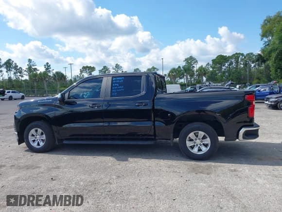 ✅ 2019 Chevrolet Silverado 1500 LT • VIN: 1GCPWCED9KZ164825 • Lot: 43743429. Wystawiony na IAAI z przebiegiem 87 529 mil. Bezpłatny archiwum sprzedaży aukcyjnych z USA i szczegółowy raport historii pojazdu na DreamBid. Zdjęcie 15.